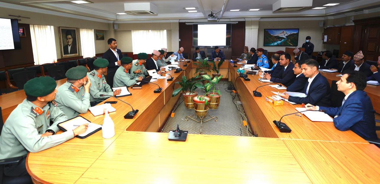 राजस्व चुहावट नियन्त्रण गर्न केन्द्रीय राजस्व चुहावट नियन्त्रण समितिलाई अर्थमन्त्री महतको निर्देशन