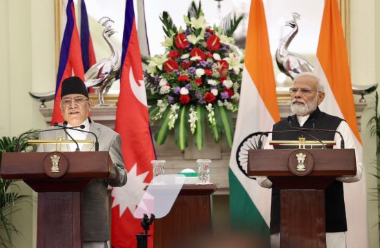 माथिल्लो तामाकोसीको विद्युत किन्न भारतलाई प्रधानमन्त्री प्रचण्डको आग्रह