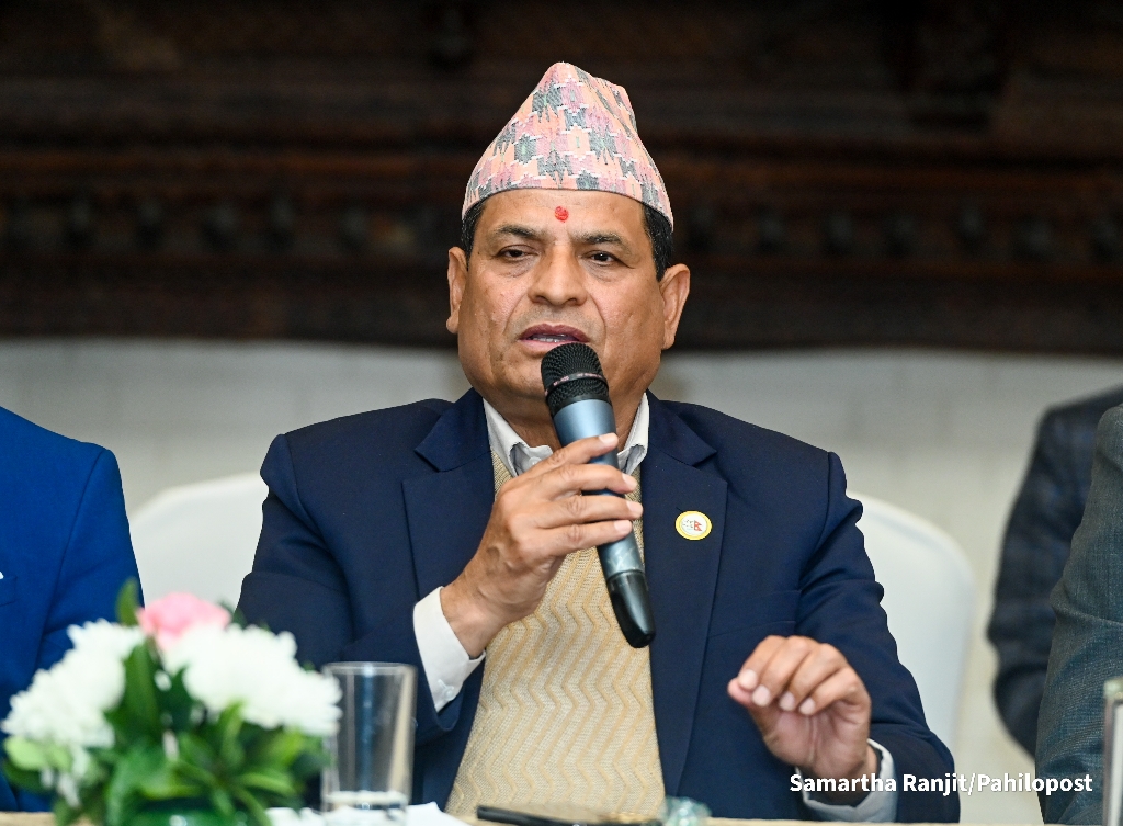 नेपाल क्रिकेट संघ अध्यक्षमा चतुरबहादुर चन्द निर्विरोध, सचिवमा पारस र प्रशान्त भिड्ने नेपाल क्रिकेट संघ अध्यक्षमा चतुरबहादुर चन्द निर्विरोध, सचिवमा पारस र प्रशान्त भिड्ने
