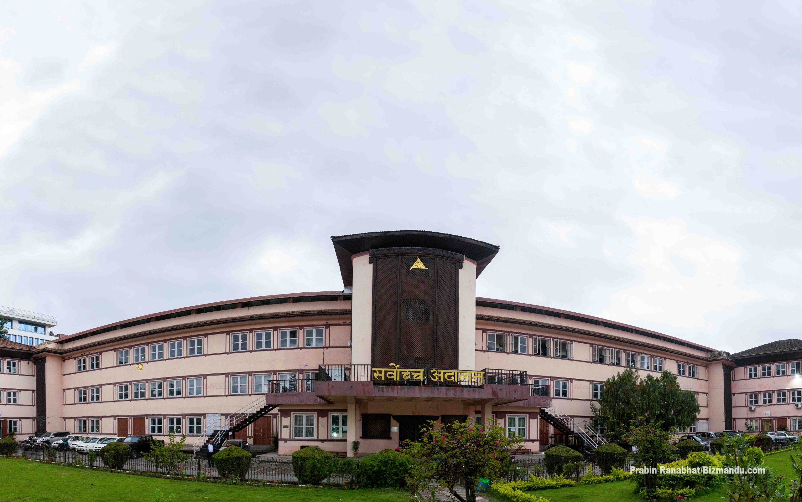 बहाल करमा सर्वोच्चको आदेश : संघीय सरकारको ३ अर्ब राजस्व असुलीमा पर्नेछ धक्का बहाल करमा सर्वोच्चको आदेश : संघीय सरकारको ३ अर्ब राजस्व असुलीमा पर्नेछ धक्का