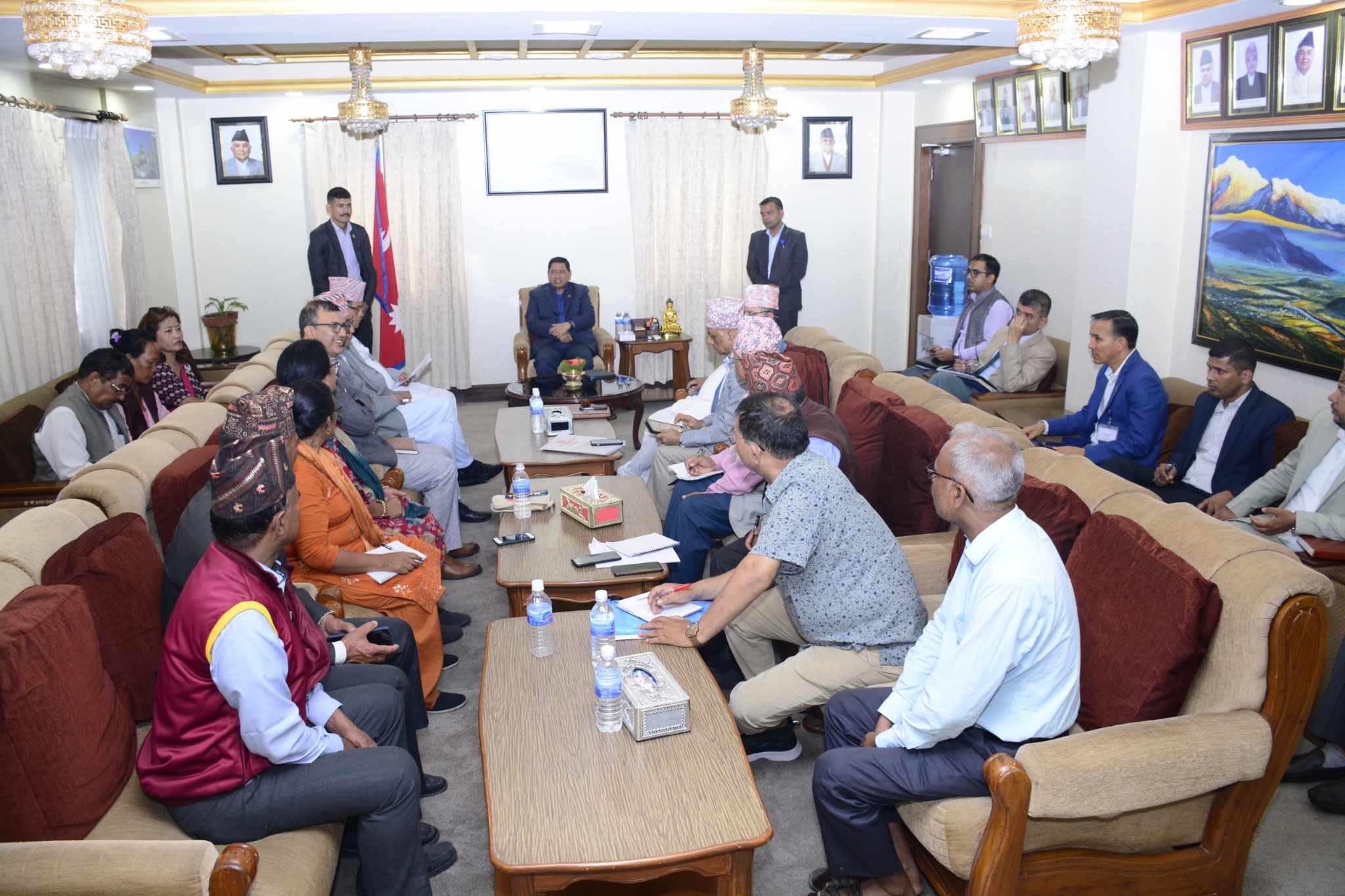 शिक्षकको आन्दोलन औचित्यहीन, स्थानीय तह मातहत नबस्ने माग सम्बोधनविनै सहमति शिक्षकको आन्दोलन औचित्यहीन, स्थानीय तह मातहत नबस्ने माग सम्बोधनविनै सहमति