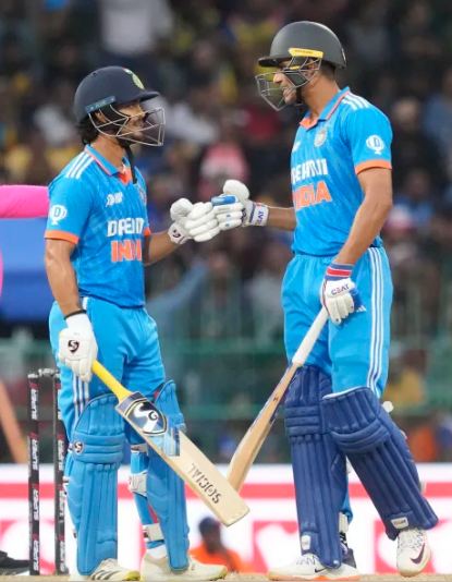 भारतले ८औं पटक जित्यो एसिया कप क्रिकेटको उपाधि, ६.१ ओभरमै लक्ष्य पूरा
