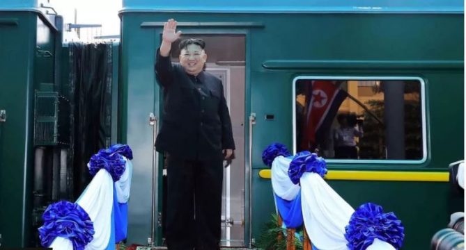 हरियो रेलमा रसिया पुगे किम, विदेश जान किन रेलबाटै यात्रा गर्छन उत्तर कोरियाली नेता?