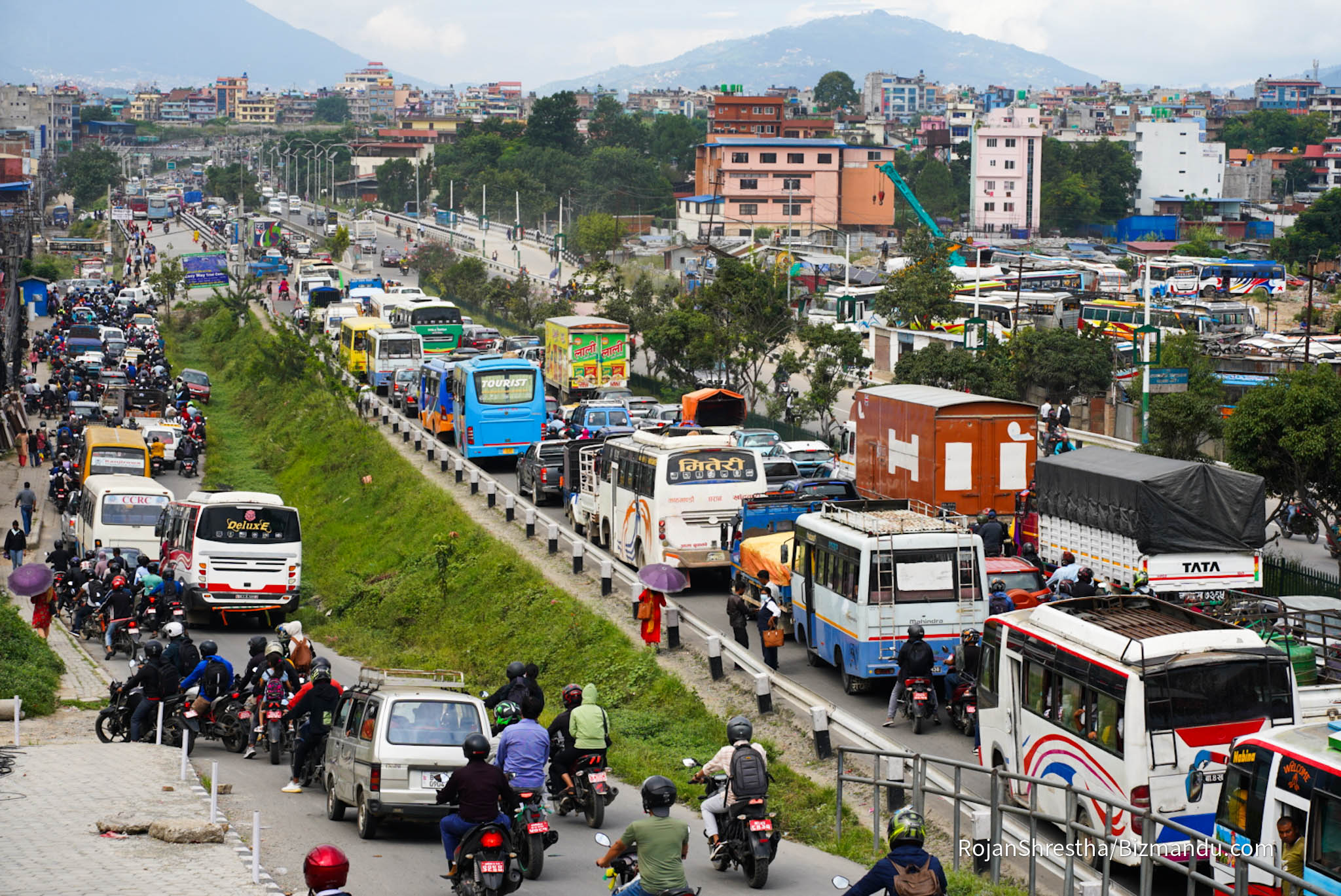 २० वर्षे गाडी छन् ८१ हजार हाराहारी, स्क्र्यापिङ गर्न कत्तिको छ सहज?