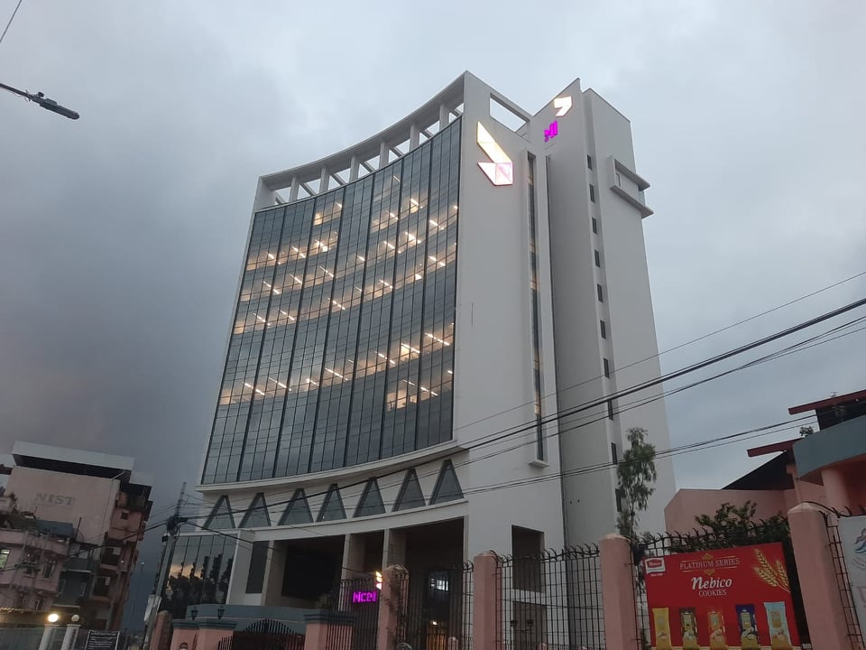 एनसेल कर्मचारीको प्रतिवाद- ‘कहिल्यै कर नतिर्ने कम्पनी सरहको भाष्य नबनाइयोस्’ एनसेल कर्मचारीको प्रतिवाद- ‘कहिल्यै कर नतिर्ने कम्पनी सरहको भाष्य नबनाइयोस्’