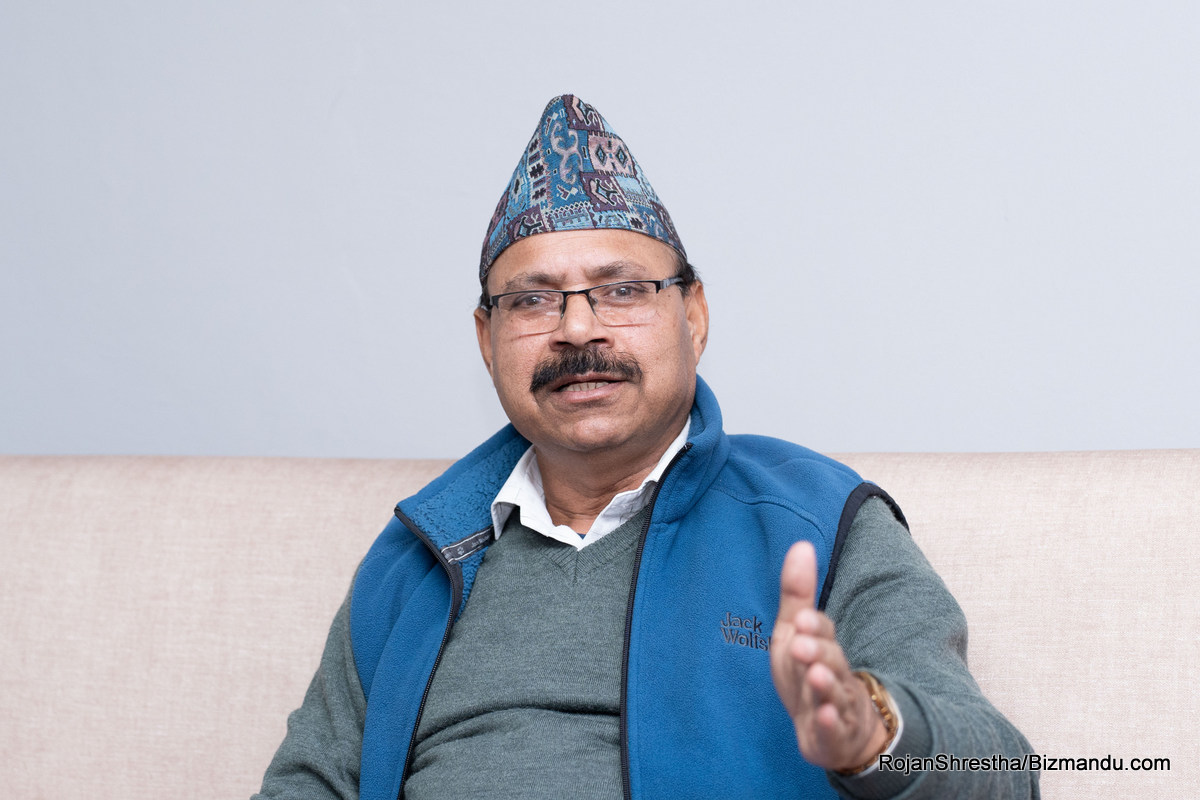 ‘वनको धेरै विषय दलको कब्जामा छ, तर विभागलाई दोष दिइन्छ,’ देवेशमणि त्रिपाठीको अन्तर्वार्ता ‘वनको धेरै विषय दलको कब्जामा छ, तर विभागलाई दोष दिइन्छ,’ देवेशमणि त्रिपाठीको अन्तर्वार्ता