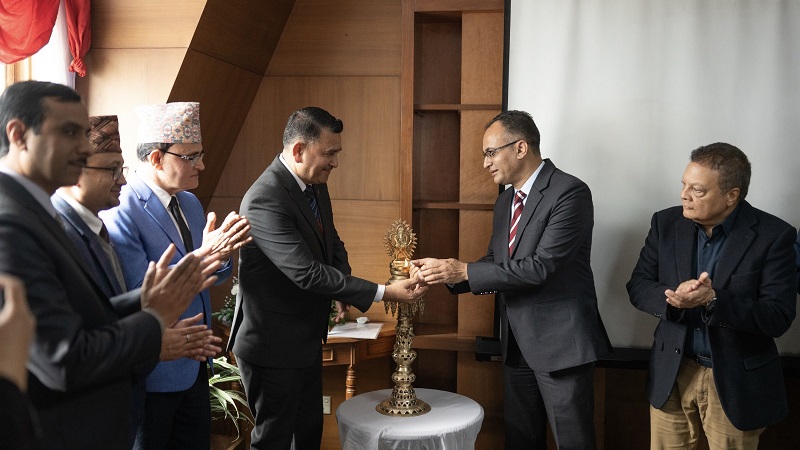 सिभिल क्यापिटललाई प्राप्ति गरेपछि हिमालयन क्यापिटलले सुरु गर्यो एकीकृत कारोबार सिभिल क्यापिटललाई प्राप्ति गरेपछि हिमालयन क्यापिटलले सुरु गर्यो एकीकृत कारोबार