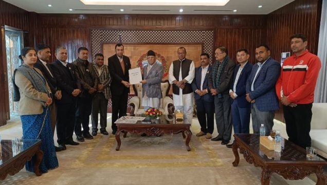 मधेश प्रदेशका मुख्यमन्त्री यादवले प्रधानमन्त्रीलाई भेटेर दिए संघर्षमा उत्रिने चेतावनी