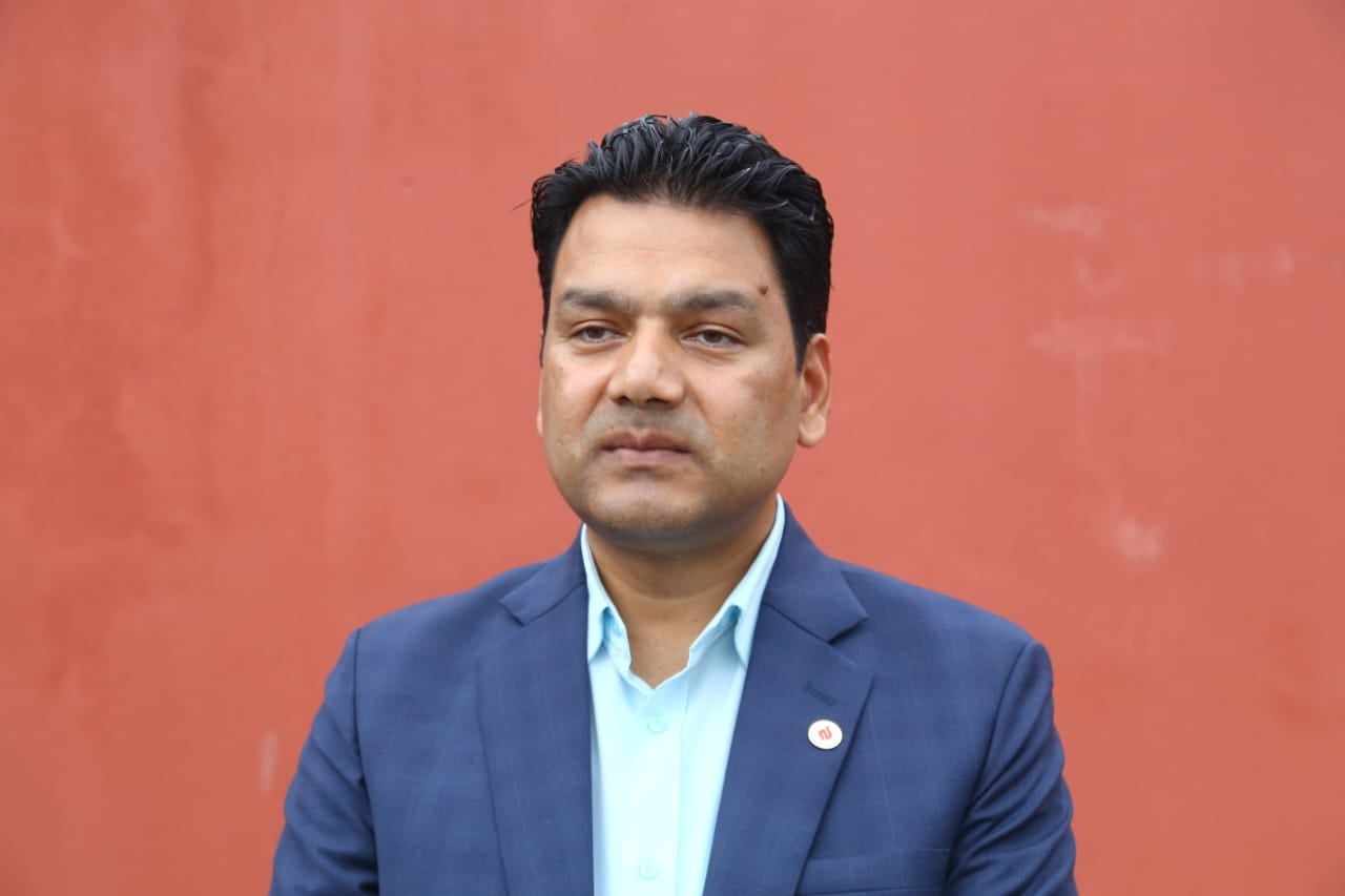 राजनीतिमा जाने भन्दै आयल निगमका कार्यकारी निर्देशकले दिए राजीनामा, खास कारण के? राजनीतिमा जाने भन्दै आयल निगमका कार्यकारी निर्देशकले दिए राजीनामा, खास कारण के?