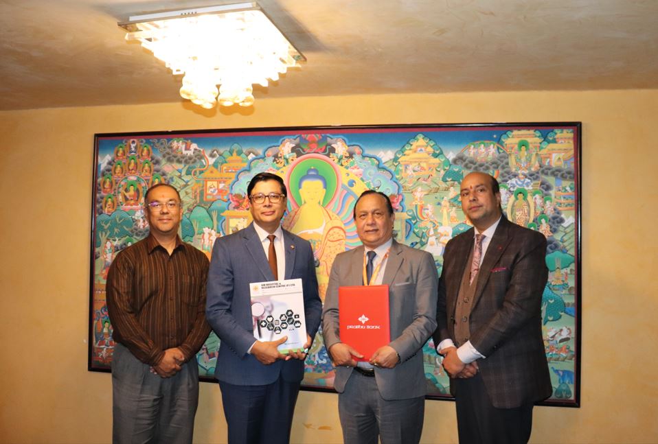 प्रभु बैंकका ग्राहकसँगै कर्मचारीका परिवारले चाबहिलको ॐ हस्पिटल एण्ड रिसर्च सेन्टरमा छुट पाउने प्रभु बैंकका ग्राहकसँगै कर्मचारीका परिवारले चाबहिलको ॐ हस्पिटल एण्ड रिसर्च सेन्टरमा छुट पाउने