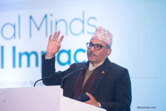 गभर्नरको संकेतमा व्यक्त चाहना : अन्तिम मौद्रिक नीति कि नयाँ कार्यकालको सुरुवात ?