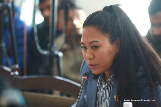 ‘एक व्यक्ति एक पद’ हुनुपर्ने भन्दै सुमना श्रेष्ठले दिइन् रास्वपा सहमहामन्त्रीबाट राजीनामा