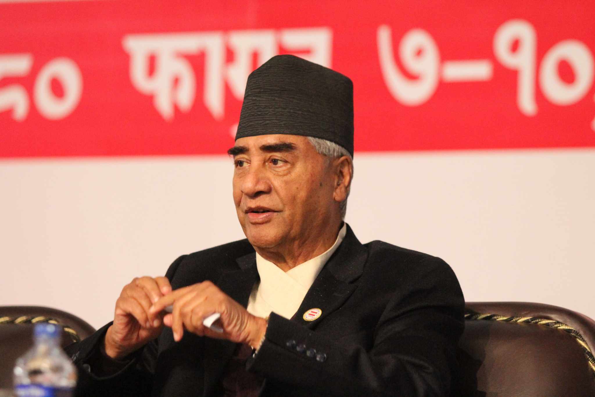 देउवा निवासमा कांग्रेस पदाधिकारी बैठक, मन्त्रीहरु पनि सहभागी