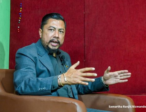 अर्थतन्त्रलाई गति दिने गभर्नर र आशा जगाउने कार्यक्रम बजेटमा आउनुपर्छ : विराजभक्त श्रेष्ठ