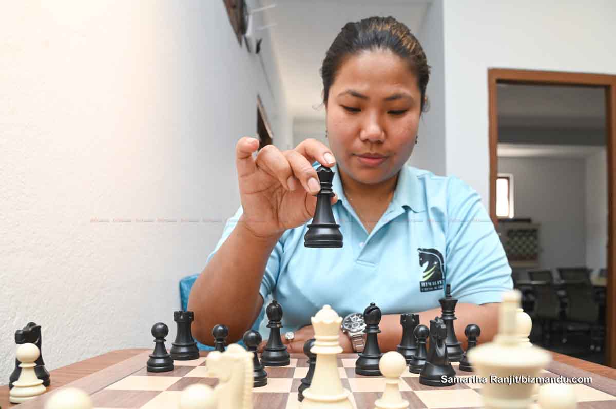 चेस खेललाई व्यावसायिक बनाउँदै मोनालिसा, एकेडेमीप्रति बढ्दैछ आकर्षण