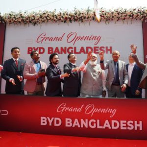 बंगलादेशमा गाडी बिक्रीमा चौधरी ग्रुपको साझेदारी, ढाकाको शोरुममा बीवाइडीको सिल सार्वजनिक