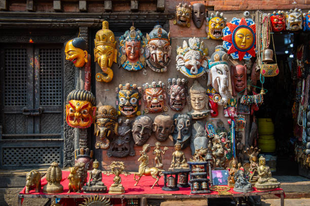 ठमेल र दरबारमार्ग आजदेखि चौबिसै घण्टा खुला, सुरक्षा व्यवस्था कत्तिको भरपर्दो ?