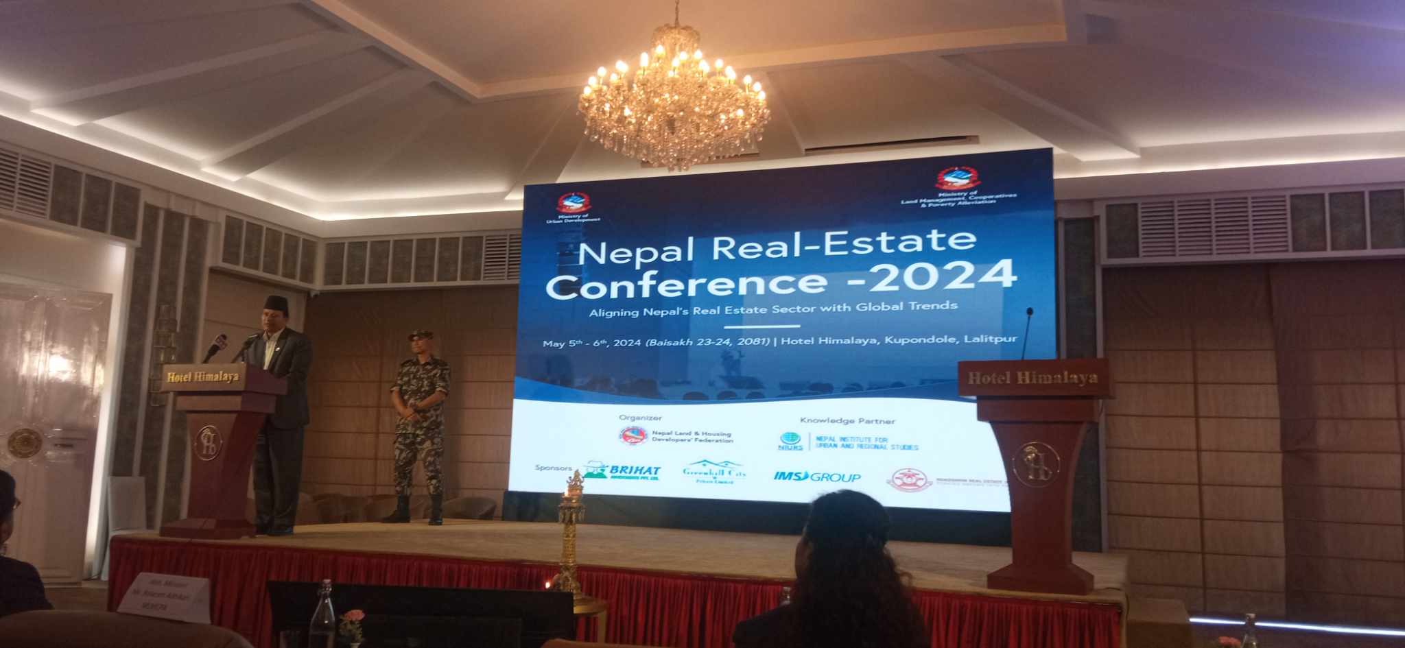 काठमाडौंमा सुरु भयो रियल इस्टेट सम्मेलन, संकटमा फसेको घरजग्गा बजारले समात्न सक्ला लय? काठमाडौंमा सुरु भयो रियल इस्टेट सम्मेलन, संकटमा फसेको घरजग्गा बजारले समात्न सक्ला लय?