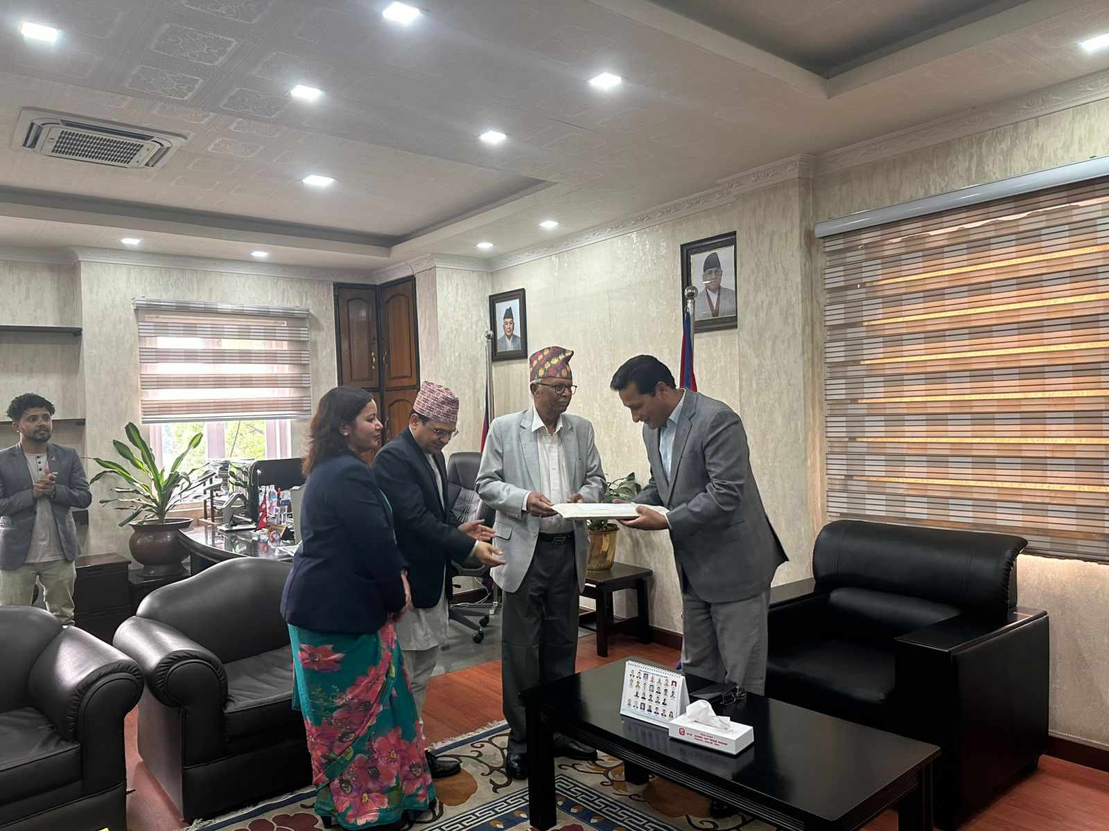 ट्रंक लाइन विवादमा उद्योगीलाई राहत, जाँचबुझ आयोगले भन्यो- जथाभावी महसुल लिन पाइँदैन