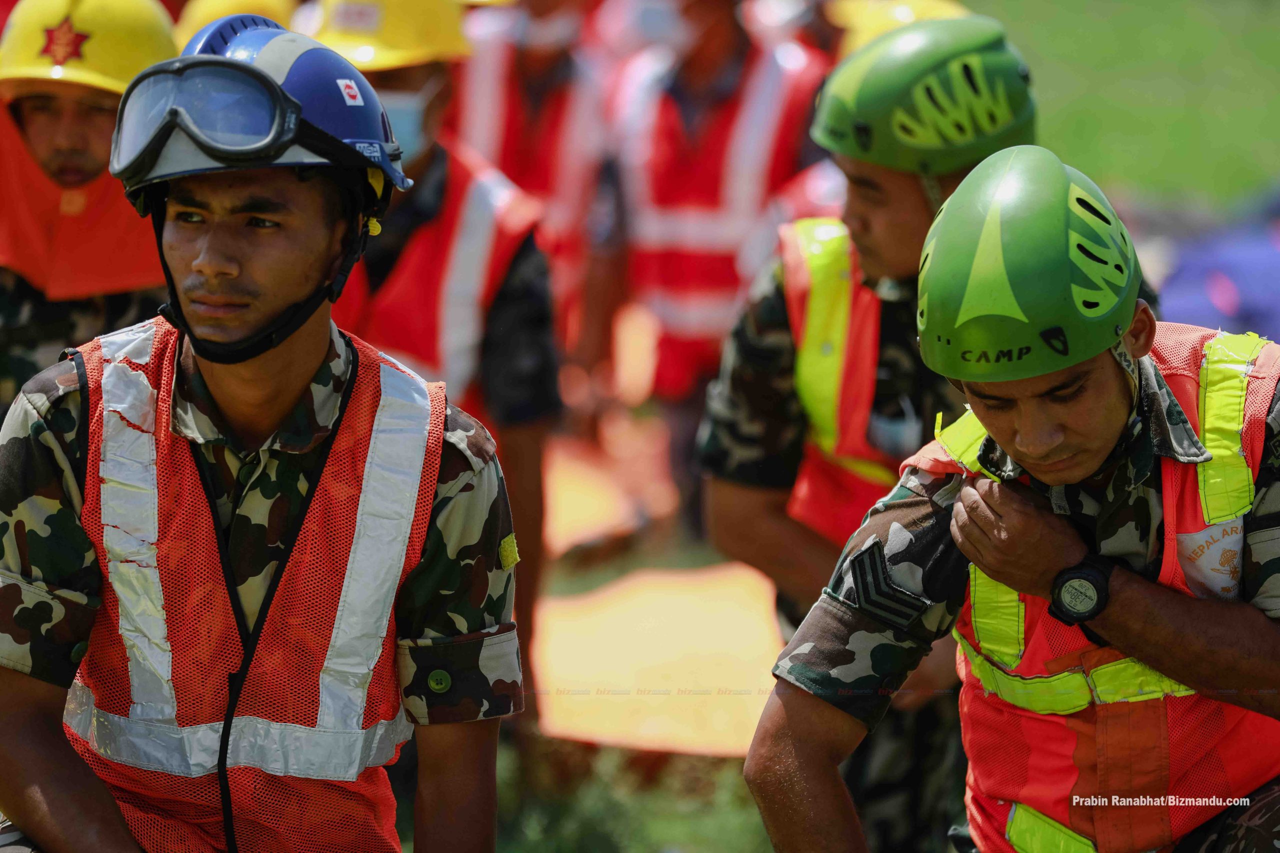सेना र प्रहरीको खातामा नगद मौज्दात बढ्दो, कसको कल्याणकारी कोषमा कति रकम?
