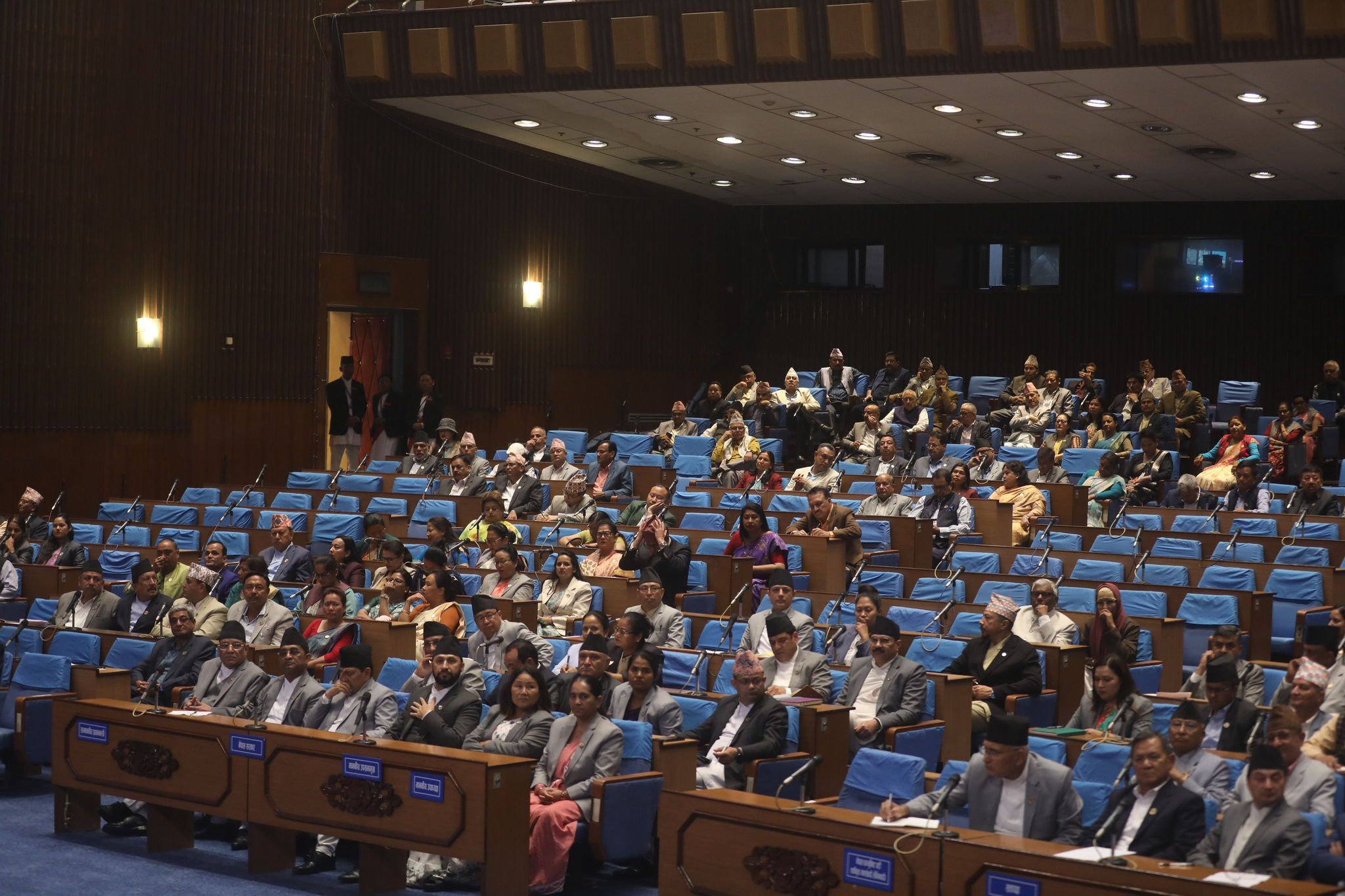 सरकारको नीति तथा कार्यक्रम २८ गते पारित गर्ने तयारी, एमालेले जारी गर्यो ह्विप सरकारको नीति तथा कार्यक्रम २८ गते पारित गर्ने तयारी, एमालेले जारी गर्यो ह्विप
