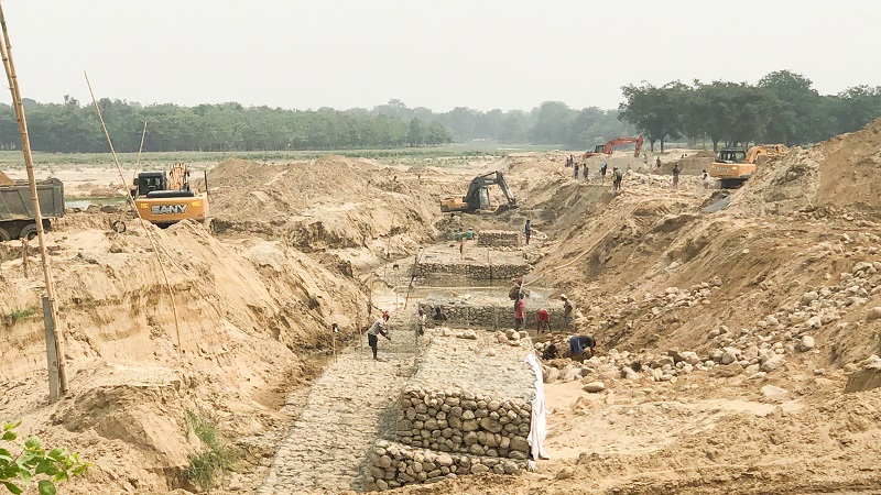 आयल निगमको नयाँ भण्डारणगृह तीव्र गतिमा निर्माण हुँदै, ७० प्रतिशत काम सकियो आयल निगमको नयाँ भण्डारणगृह तीव्र गतिमा निर्माण हुँदै, ७० प्रतिशत काम सकियो