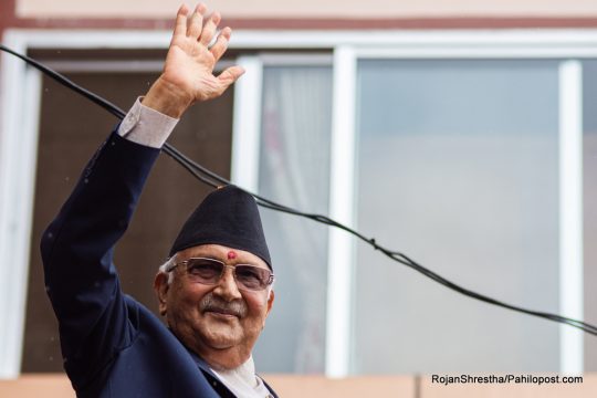 देउवालाई 'गाली' गर्दै बालकोट फर्किएको ३ वर्षपछि उनकै सहयोगमा बालुवाटार फर्किँदै ओली