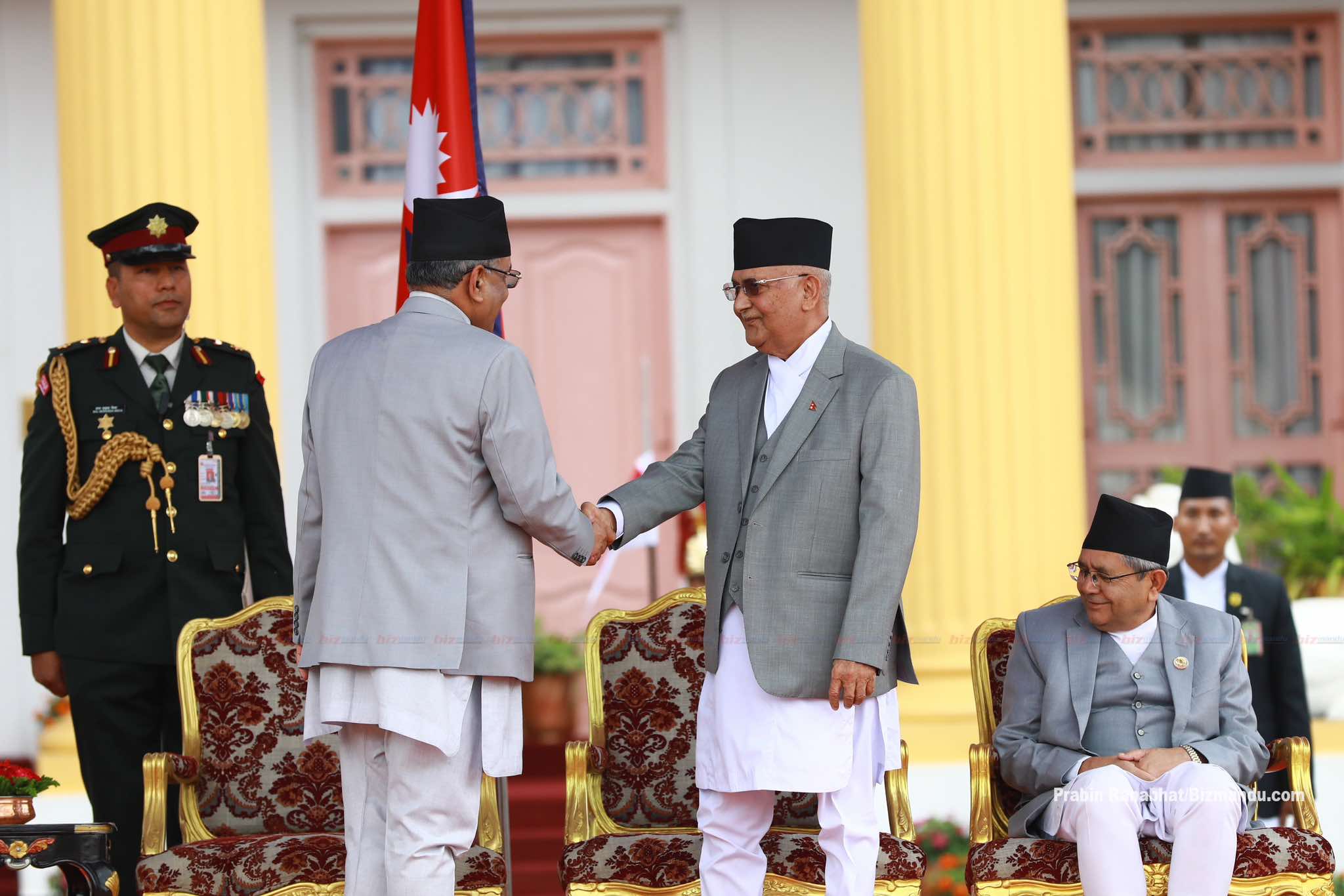 चौथोपटक प्रधानमन्त्री बनेका ओलीले चिर्लान् ‘काम कम भाषण ज्यादा गर्ने’ नेताको ट्याग?