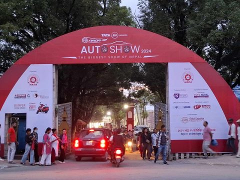 चिनियाँ इभीको दबदबा हुने नाडामा आउँदैछन् भारतीय अटो जायन्ट कम्पनीहरुको टोली