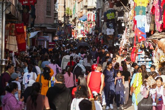 तीन दशकको प्रगति : पक्की घरमा बस्ने परिवार ४० प्रतिशतमाथि, अरु सूचक यस्ता
