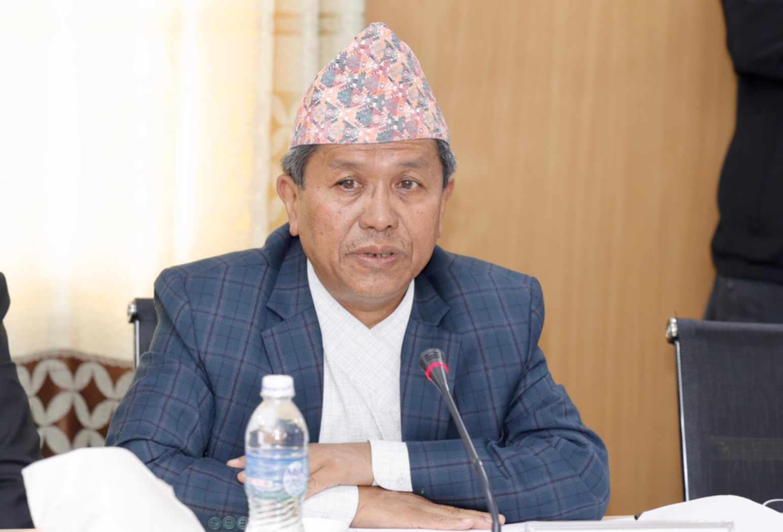 अख्तियारले प्रधानमन्त्री कार्यालयलाई पठाएका दुई पत्र ५ महिनापछि गर्यो सार्वजनिक अख्तियारले प्रधानमन्त्री कार्यालयलाई पठाएका दुई पत्र ५ महिनापछि गर्यो सार्वजनिक