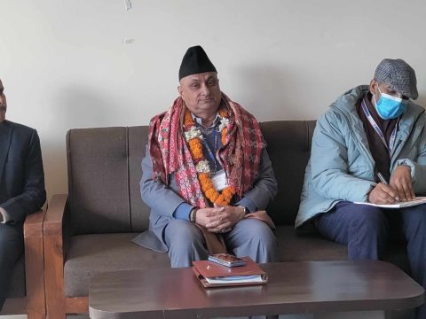 बीमा प्राधिकरणको कामप्रति दाहालको असन्तुष्टि, भने- नियामकजस्तो बनाऔं