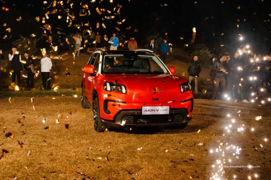 आयन भीका दुई भेरियन्ट नेपालमा औपचारिक रूपमा सार्वजनिक, मूल्य ६५ लाखदेखि ७० लाखसम्म