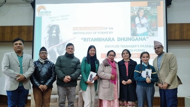 किशोरी साहित्यकार ऋतंभरा ढुंगानाको कविता संग्रह ‘टिनएजर्स डिलेमा एन्ड अदर पोएम्स’ सार्वजनिक