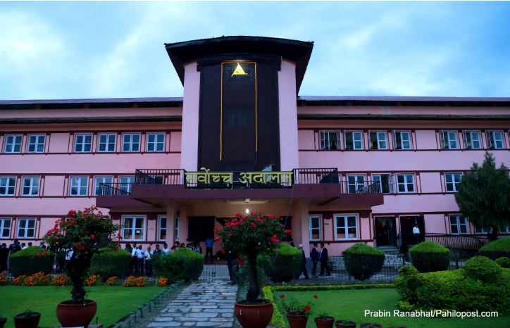 संवैधानिक निकायमा ५२ पदाधिकारी नियुक्तिविरुद्ध रिटको पेसी चढ्यो, सुनुवाई दोस्रो नम्बरमा संवैधानिक निकायमा ५२ पदाधिकारी नियुक्तिविरुद्ध रिटको पेसी चढ्यो, सुनुवाई दोस्रो नम्बरमा