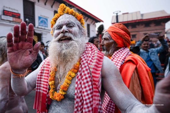 पशुपति आइपुगे नागा बाबा र साधु, महाकुम्भका कारण पहिलाभन्दा कम उपस्थिति