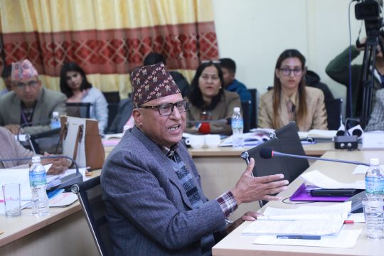 खर्च बढाउने गरी बन्यो निजामती विधेयकको प्रतिवेदन, कर्मचारीको स्वार्थमा अतिरिक्त सचिवको व्यवस्था