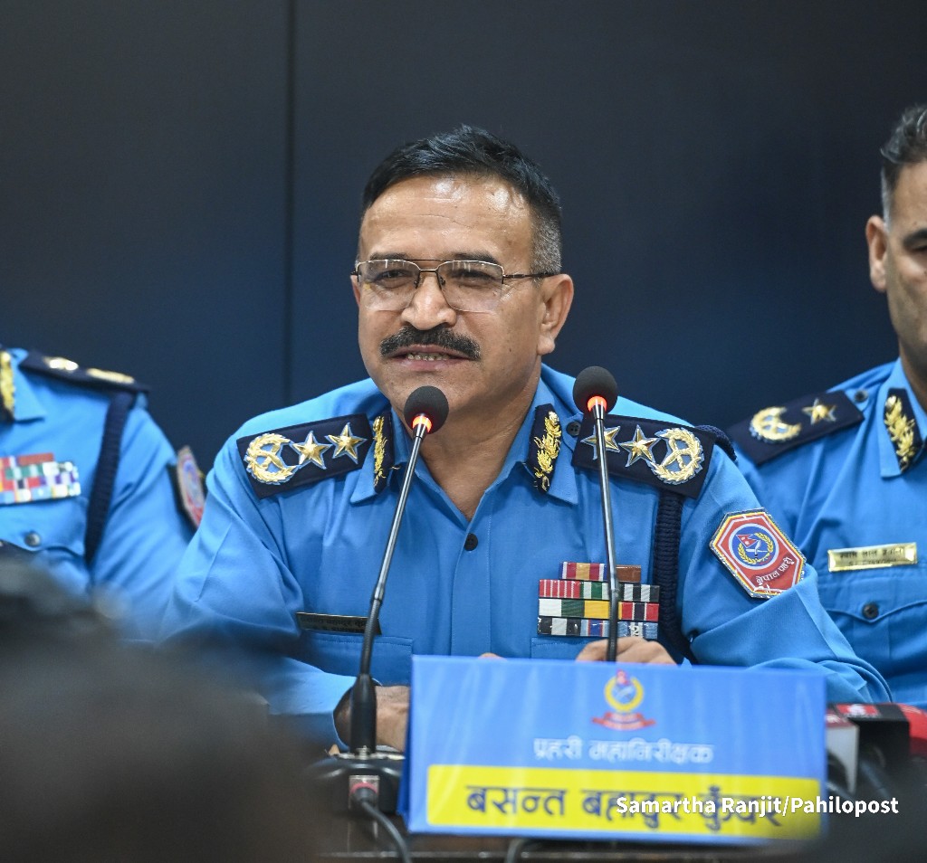 ‘हाइ प्रोफाइल’ घटनामा राजनीतिक दबाब र प्रभावबाट अछुतो रहेनन् आइजी कुँवर ‘हाइ प्रोफाइल’ घटनामा राजनीतिक दबाब र प्रभावबाट अछुतो रहेनन् आइजी कुँवर