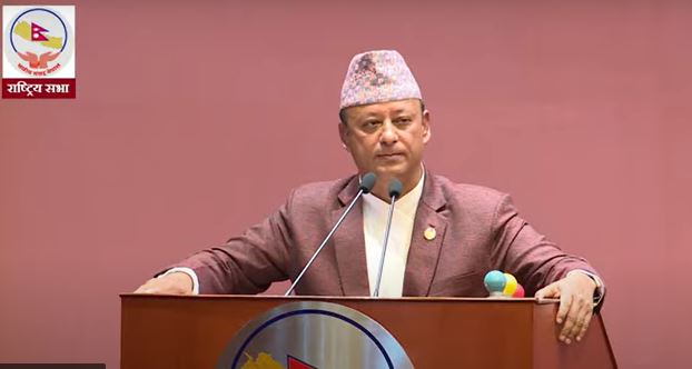 कुलमानको आलोचना गर्दै उर्जामन्त्रीले भने- अब घरायसी ग्राहकले पनि लोडसेडिङ भोग्नुपर्छ