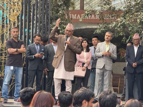 फिनटेकमा काम गर्ने युवालाई गभर्नर अधिकारीले कार्यकाल सकिनुअघि यसरी गरे मोटिभेट