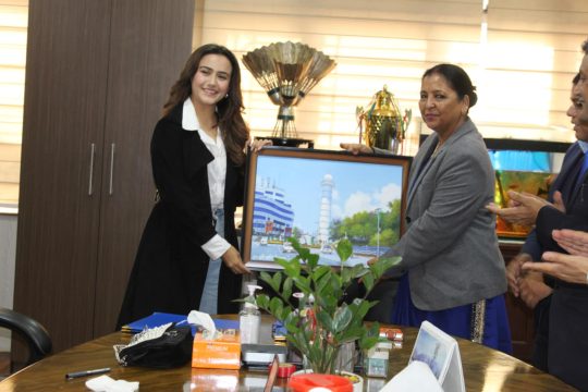 नेपाल टेलिकमको ‘ब्रान्ड एम्बासडर’मा अभिनेत्री स्वस्तिमा खड्का, एक वर्षका लागि सम्झौता