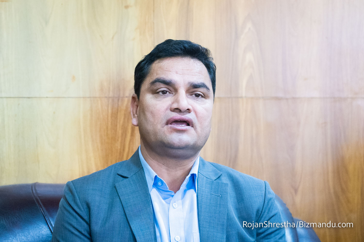 स्वास्थ्य बीमा उपचारमा दोहोरोपना हटाउन मापदण्ड बनाइँदै, स्वास्थ्यमन्त्रीले गठन गरे समिति स्वास्थ्य बीमा उपचारमा दोहोरोपना हटाउन मापदण्ड बनाइँदै, स्वास्थ्यमन्त्रीले गठन गरे समिति