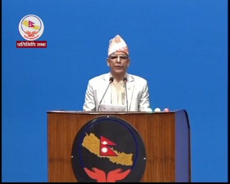 गगनलाई लक्षित गर्दै दयालबहादुर शाहीले भने- रुखो कुरा नगर निर्माया बचनको घाउ निको हुँदैन
