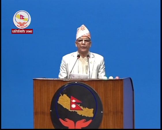 गगनलाई लक्षित गर्दै दयालबहादुर शाहीले भने- रुखो कुरा नगर निर्माया बचनको घाउ निको हुँदैन गगनलाई लक्षित गर्दै दयालबहादुर शाहीले भने- रुखो कुरा नगर निर्माया बचनको घाउ निको हुँदैन