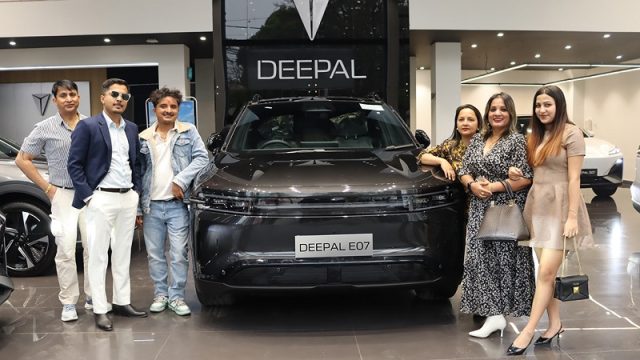 नेपालमा सुरु भयो ‘ट्रान्सफर्मर एसयूभी’ डिपल ई०७ को औपचारिक डेलिभरी