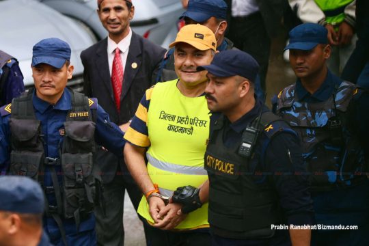 दुर्गा प्रसाईंको फर्मका कर्जामा राष्ट्र बैंकले देखायो समस्या, सीआइबीले थाल्यो अनुसन्धान