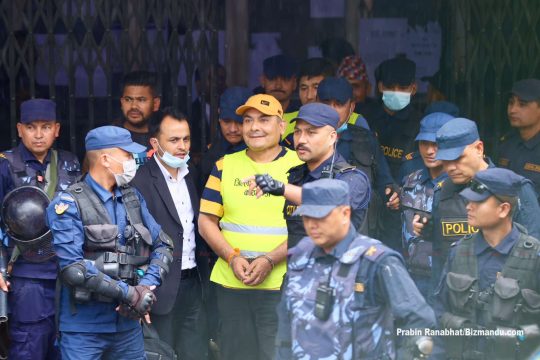 तीनकुने प्रकरणमा १०८ जना विरुद्ध मुद्दा दायरको माग, प्रसाईंविरुद्ध ५ कसुरमा मुद्दा