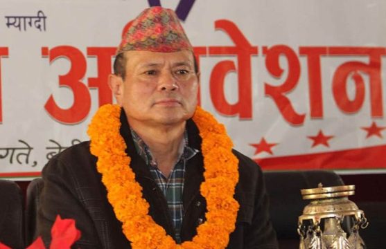 पूर्णबहादुरलाई बर्खास्त गरेको एक सातापछि ओलीले खमबहादुरलाई बनाए ऊर्जा राज्यमन्त्री