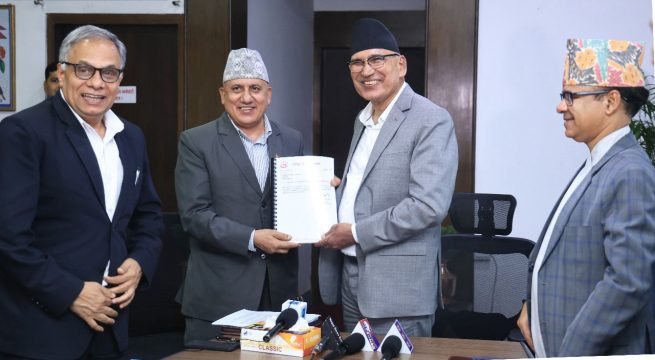 राष्ट्रिय योजना आयोगले अर्थमन्त्री पौडेललाई भन्यो– आगामी आवमा पनि राजस्व संकलनमा सुधार हुँदैन