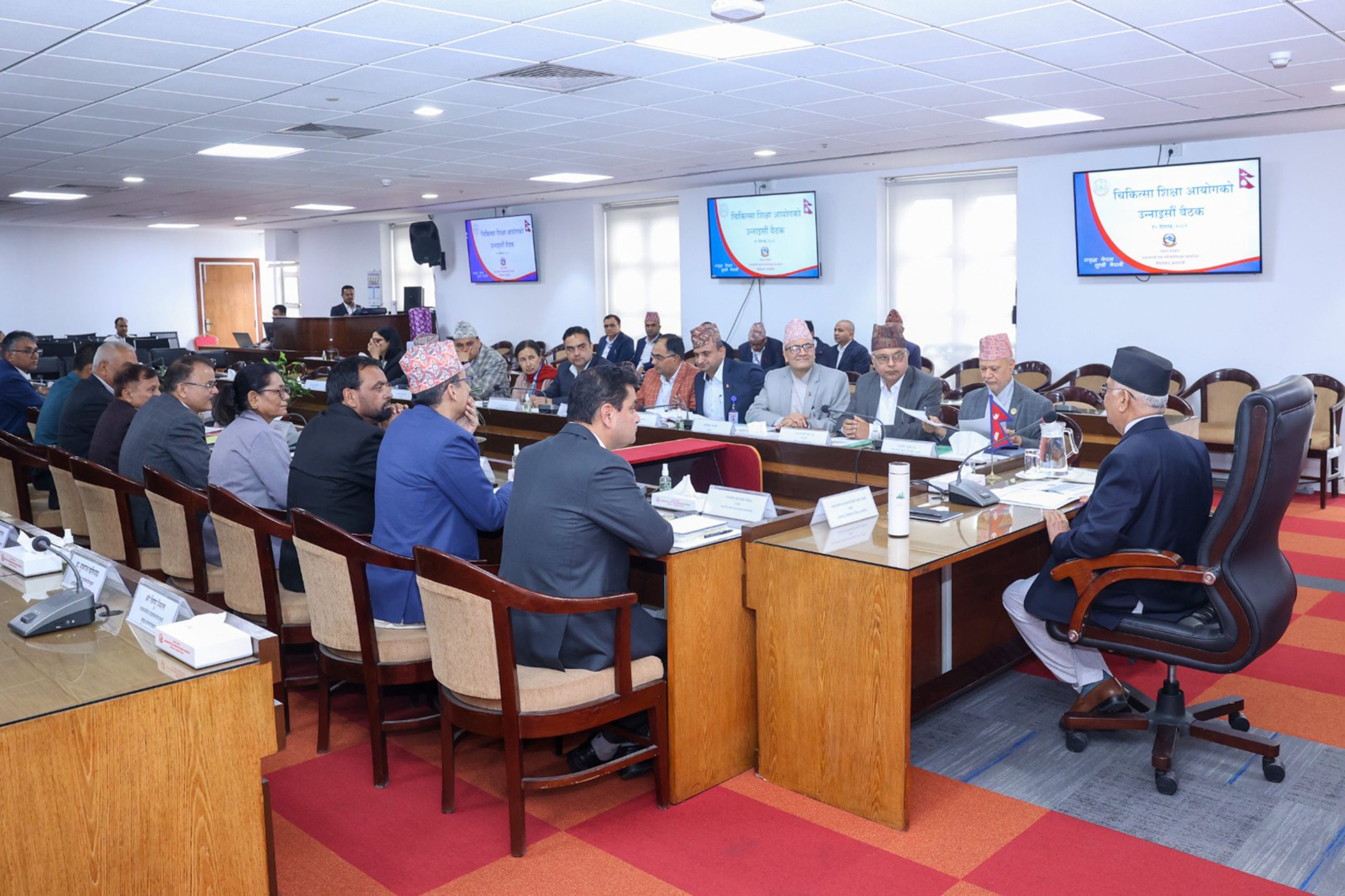 एमबीबीएसको सिट निजी मेडिकल कलेजमा थपिने, चिकित्सकलाई बढाइएको भत्ता भने दिनैपर्ने एमबीबीएसको सिट निजी मेडिकल कलेजमा थपिने, चिकित्सकलाई बढाइएको भत्ता भने दिनैपर्ने